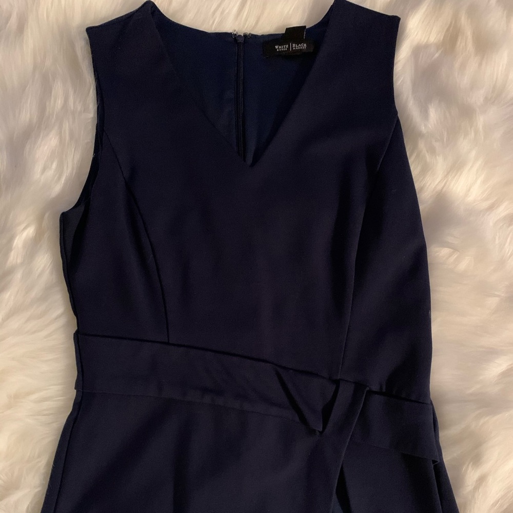 Zipper back peplum top